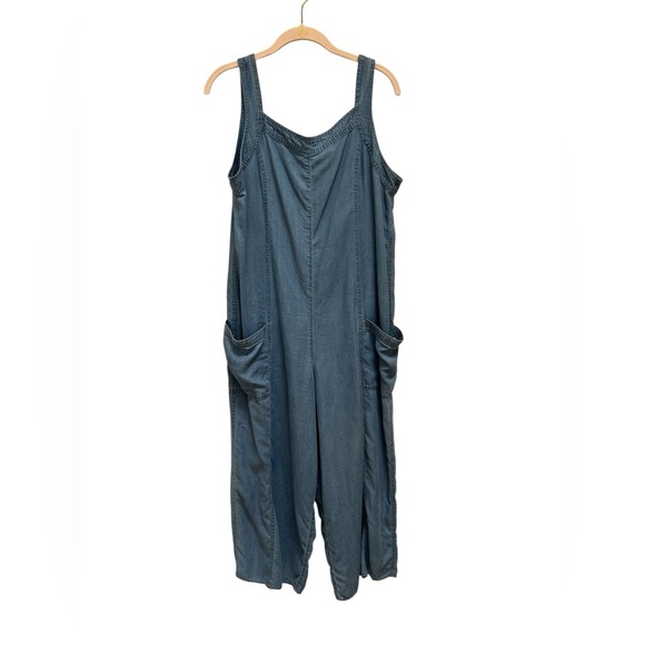 Westbound Women's Blue Denim Overalls - Picture 1 of 6